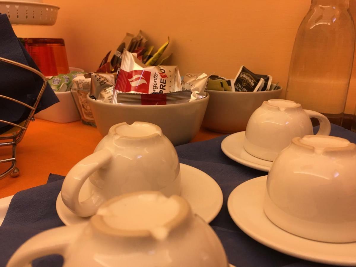 Bed and Breakfast Residenza Viviani Sant'Agnello Esterno foto