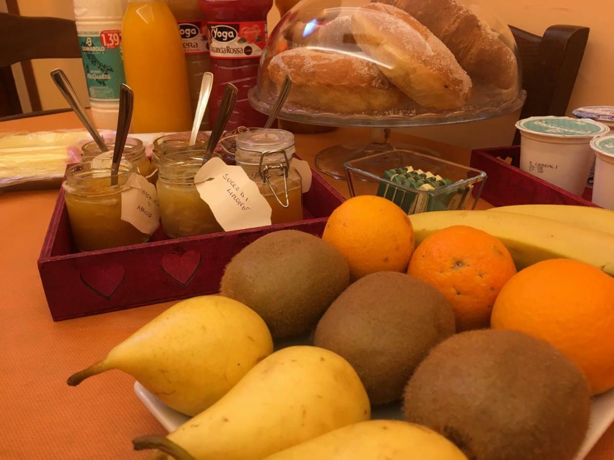 Bed and Breakfast Residenza Viviani Sant'Agnello Esterno foto